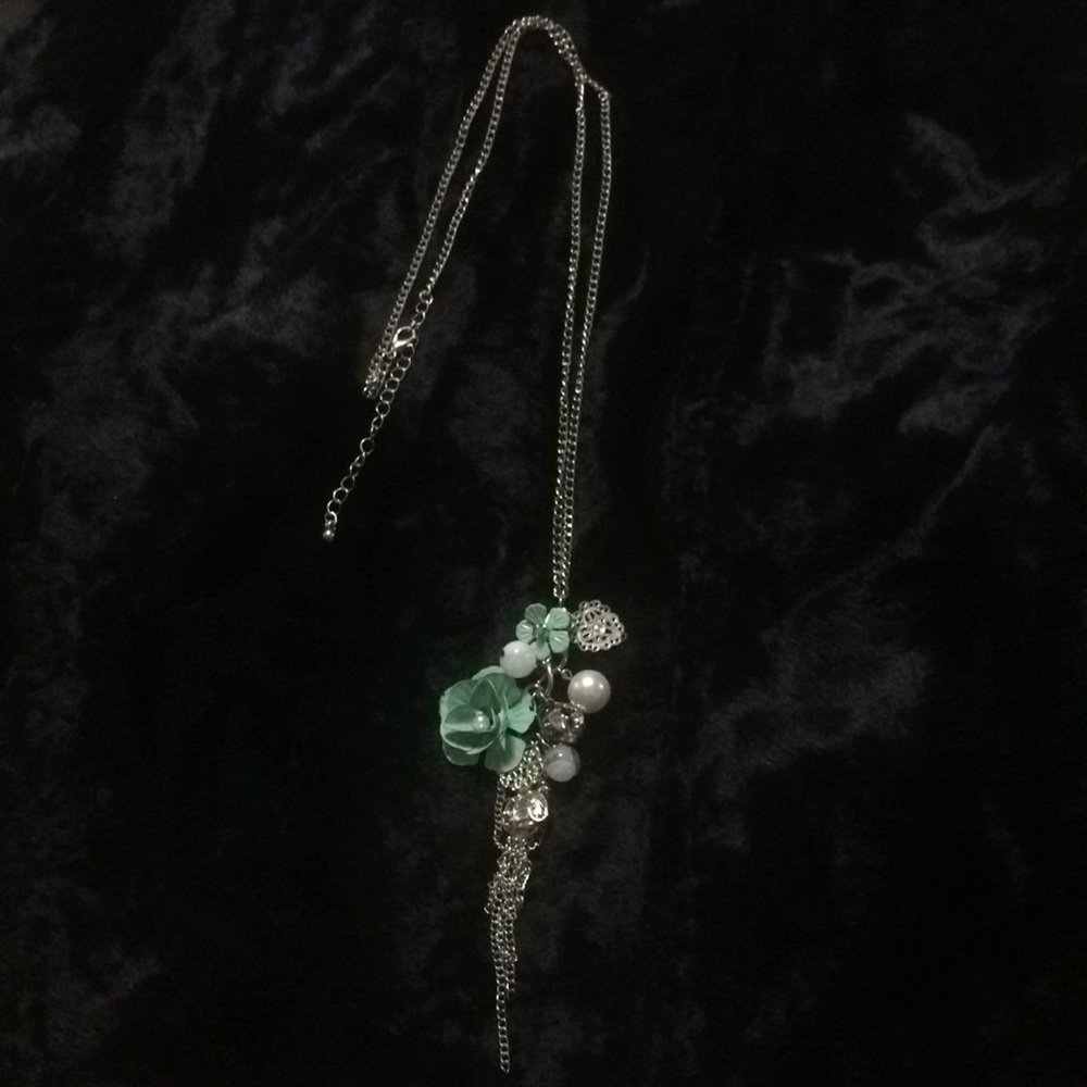 Silvertone with multicharm tassel